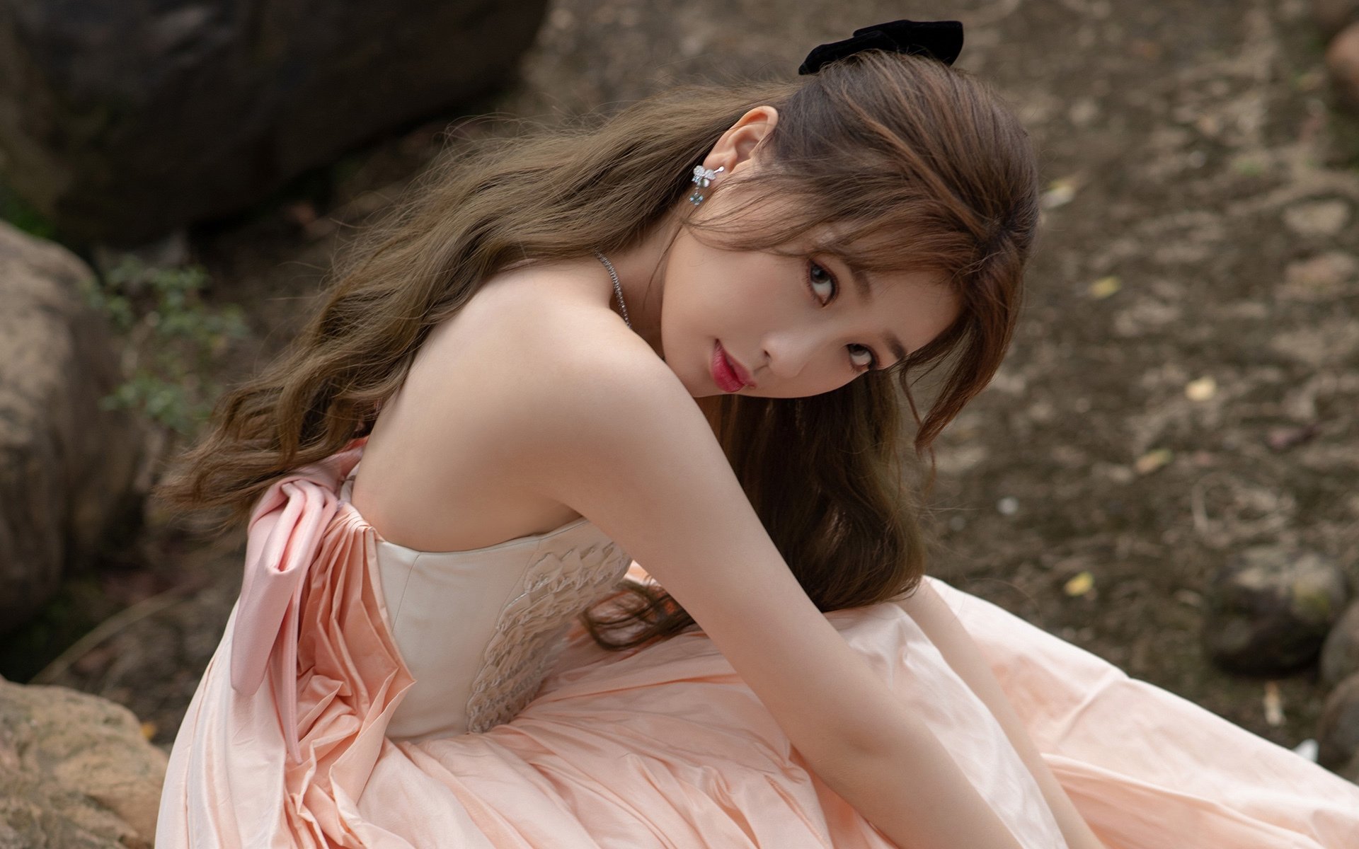 闪电划破伯纳乌的夜，那个在嘘声与镁光中重新定义自己的男人