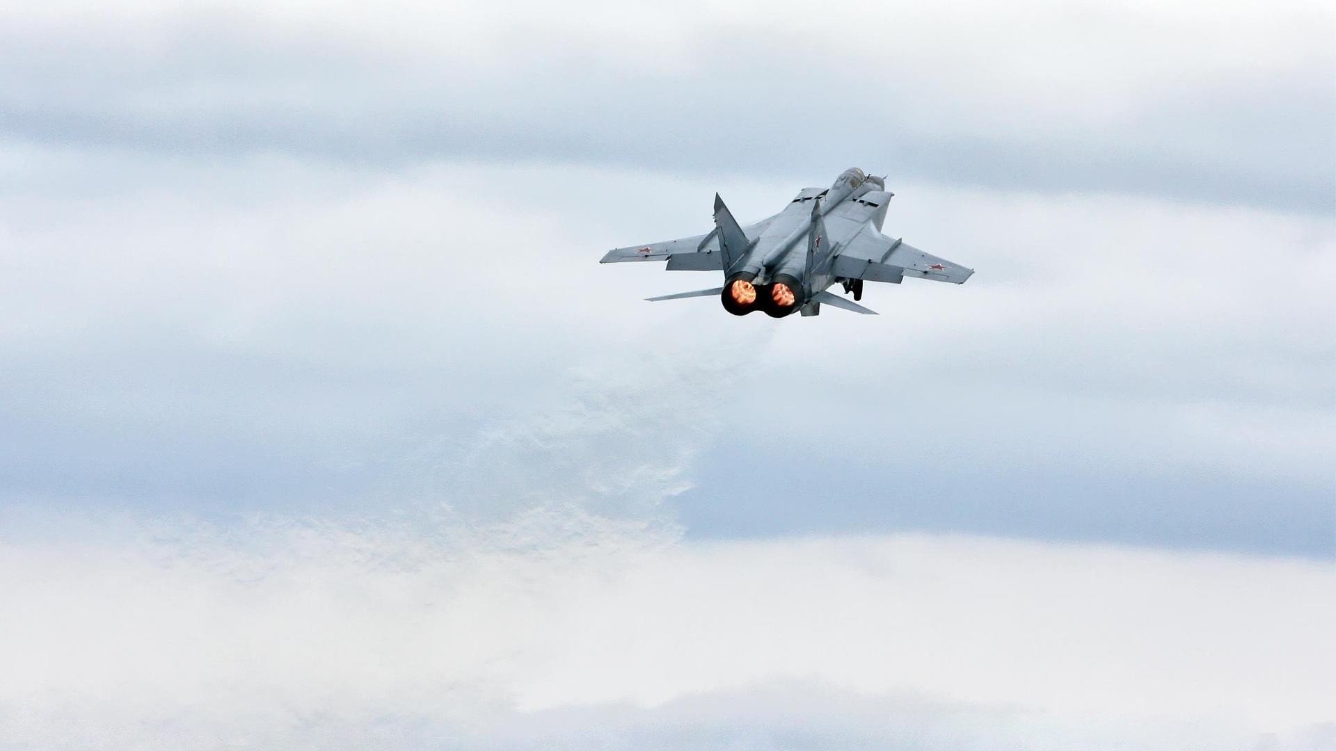 1.冷锋过境,弗拉霍维奇化身后防铁闸,哥斯达黎加击碎阿根廷夺冠幻梦