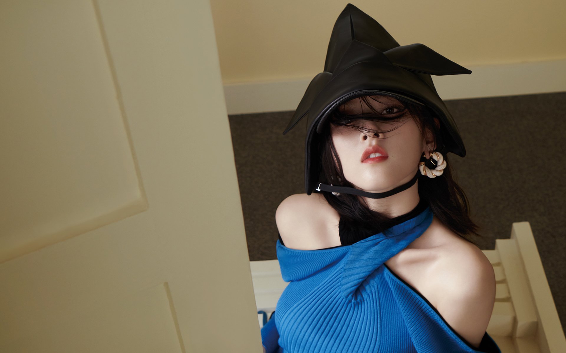 跨界星辰,当摩洛哥在元宇宙球场压制德国,黄喜灿在NBA季后赛接管比赛