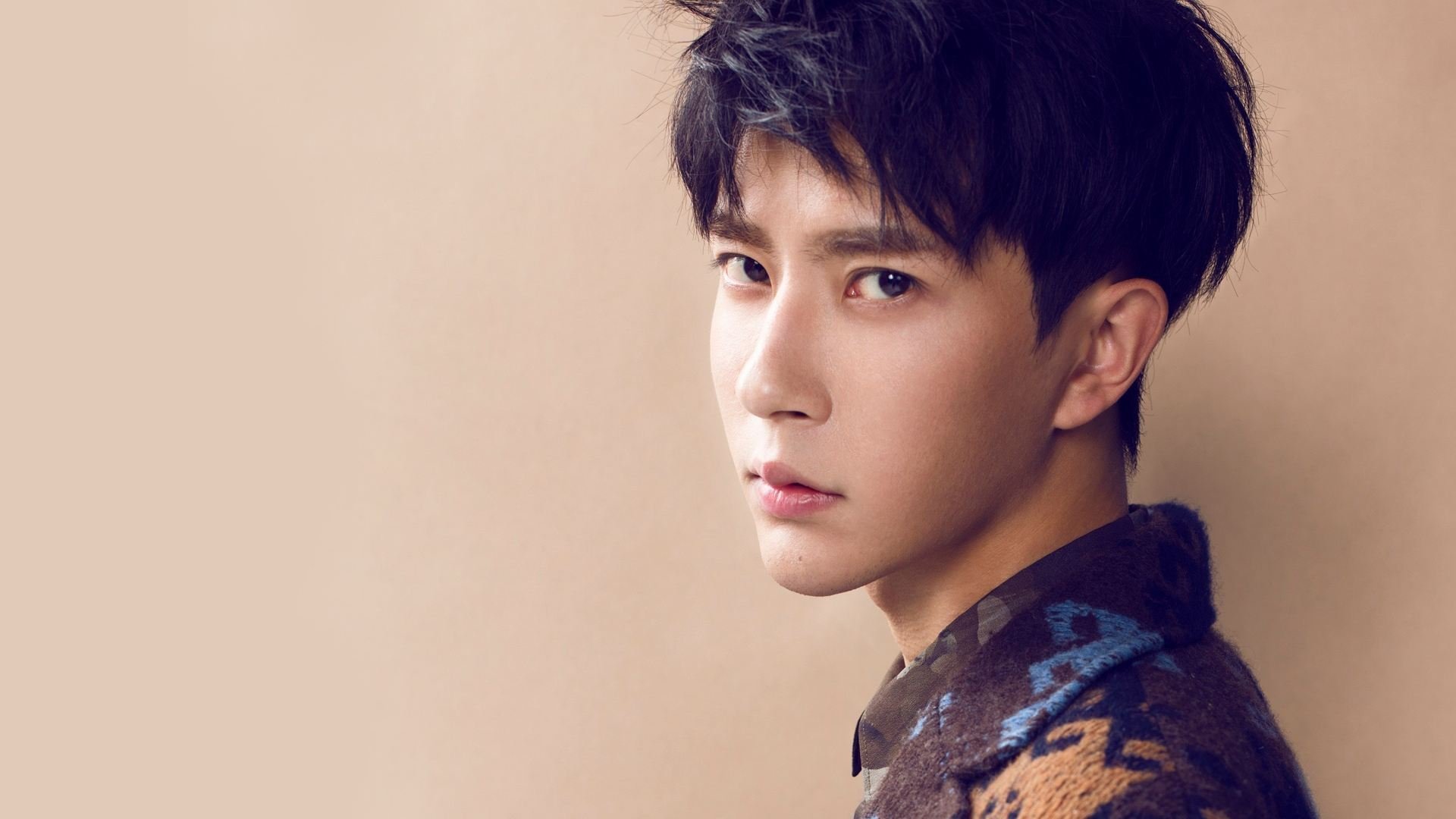 跨洋篮球梦，恩比德点燃费城，浙江队末节奇迹灼伤迈阿密