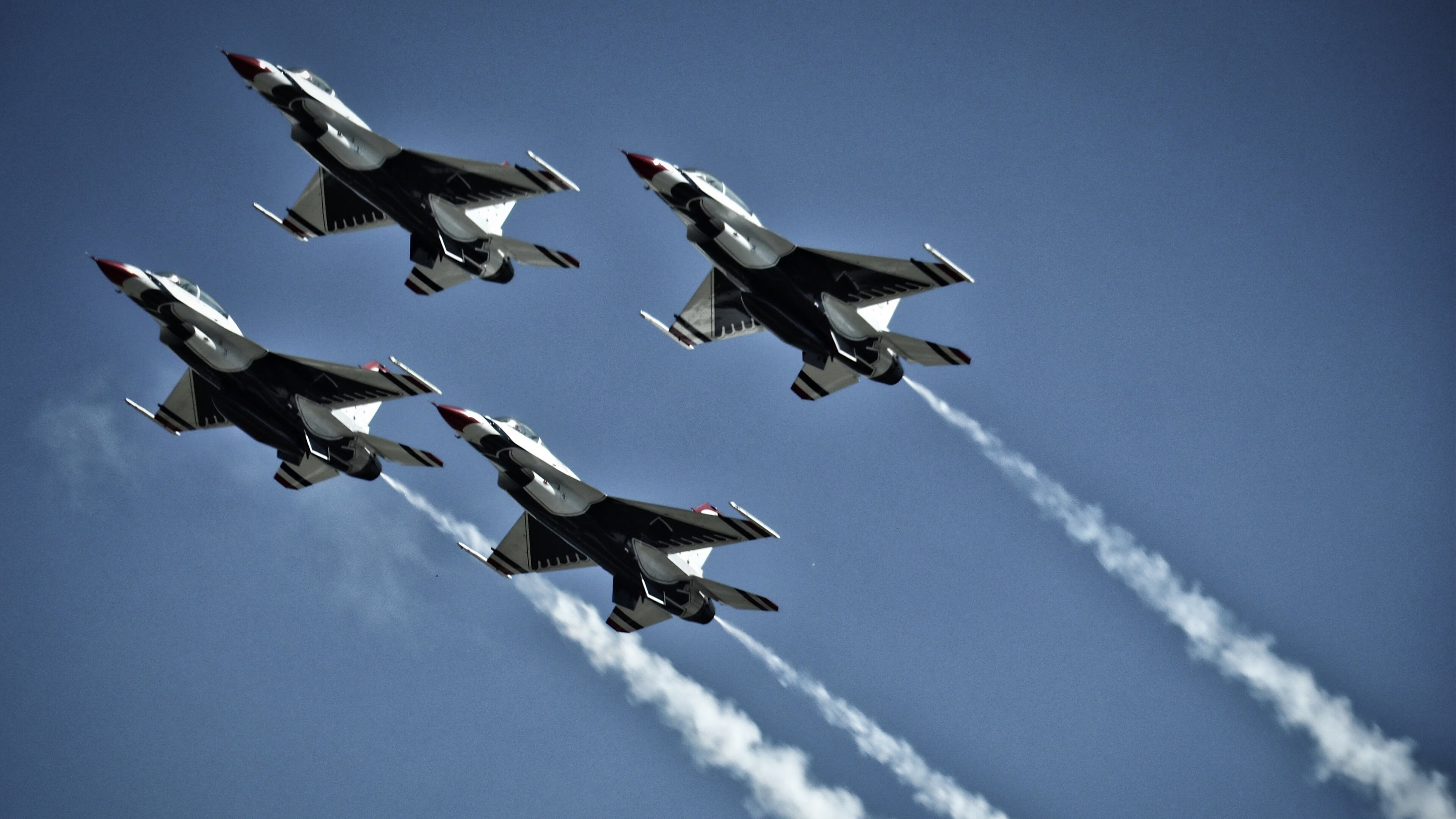 破壁之战,基耶萨一脚定乾坤,墨西哥足球刻下历史唯一